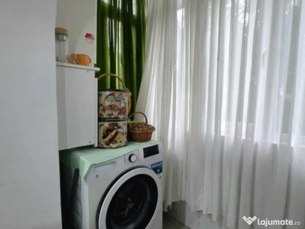 Vand apartament 2 camere ultracentral