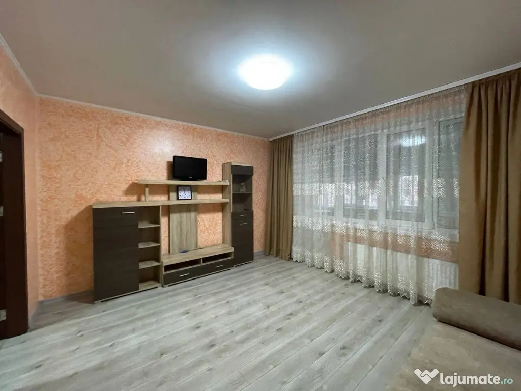 Apartament cu 2 camere de inchiriat in zona Mosilor 