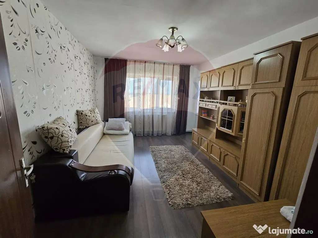 Apartament cu 2 camere de vânzare în zona Central