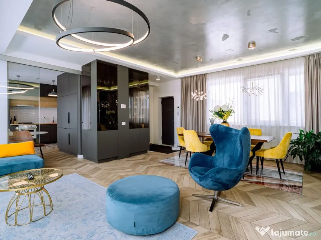 Penthouse 4 camere, ultracentral, Oradea. 800 000 E + TVA... 