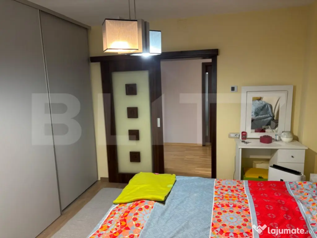 Apartament 3 camere, 80 mp + anexa P+1 40 mp, zona Lunei