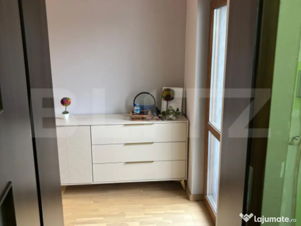 Apartament 3 camere, 80 mp + anexa P+1 40 mp, zona Lunei