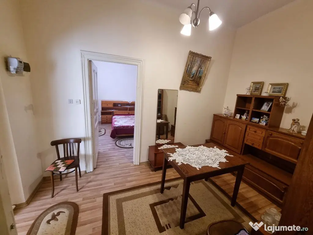 Capitol- casa de caramaida