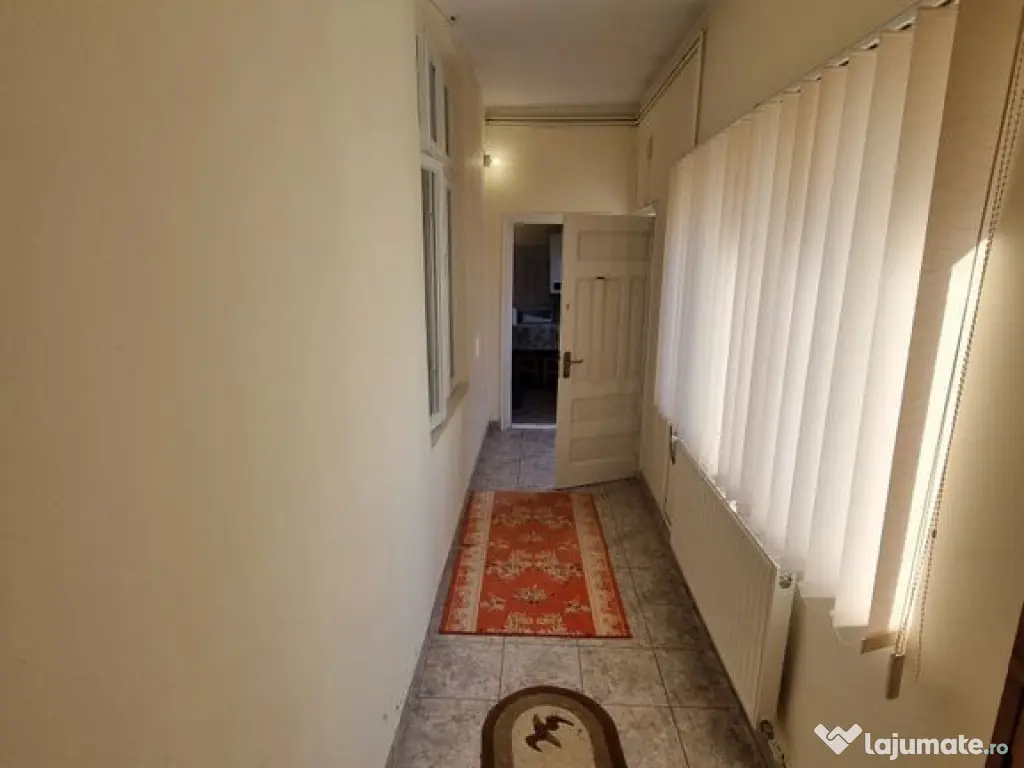 Capitol- casa de caramaida