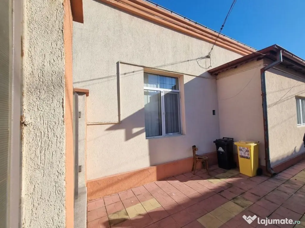 Capitol- casa de caramaida