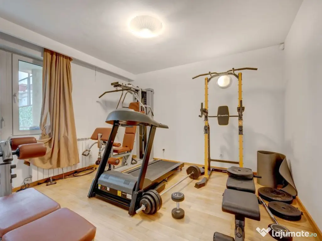 Vila individuala Pipera intersectie Iancu Nicolae teren 1... 