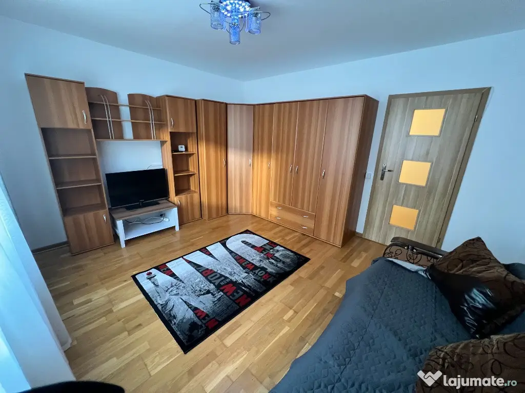 Apartament 2 camere decomandat,recent renovat, zona Turnisor