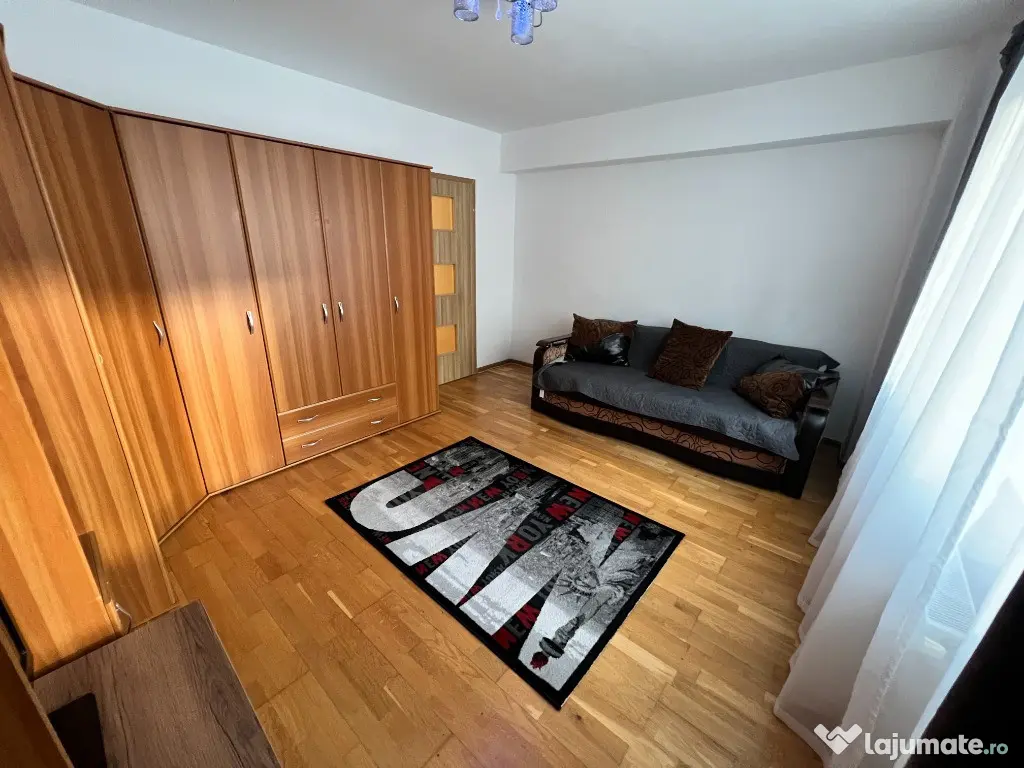 Apartament 2 camere decomandat,recent renovat, zona Turnisor 