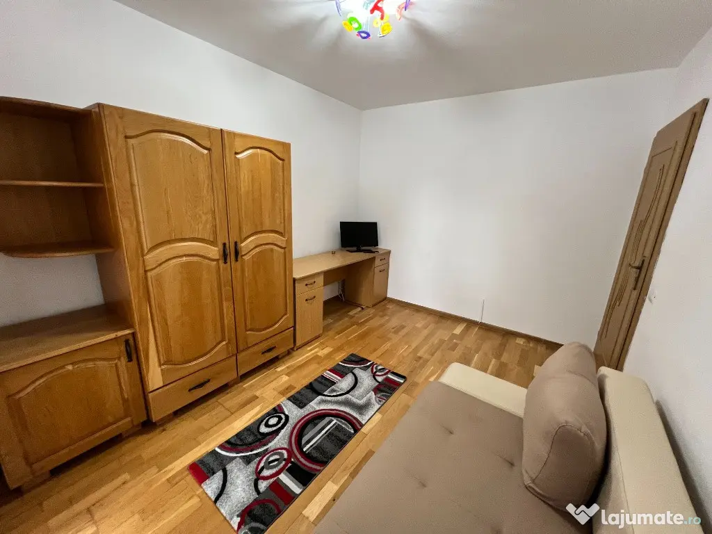 Apartament 2 camere decomandat,recent renovat, zona Turnisor 