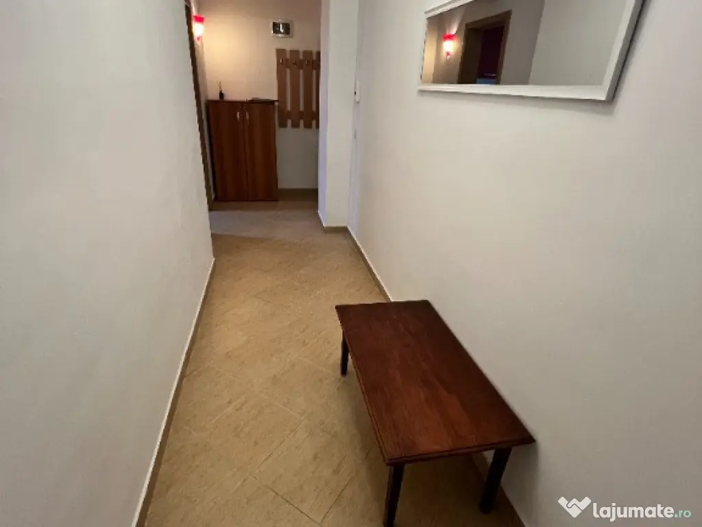 Apartament 2 camere decomandat,recent renovat, zona Turnisor 