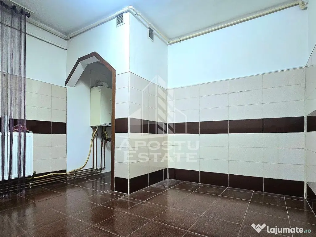 Apartament semidecomandat 2 camere Micalaca Orizont 