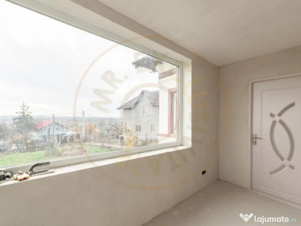 Casa la tara cu teren generos in zona Calinesti-Ciocanesti -