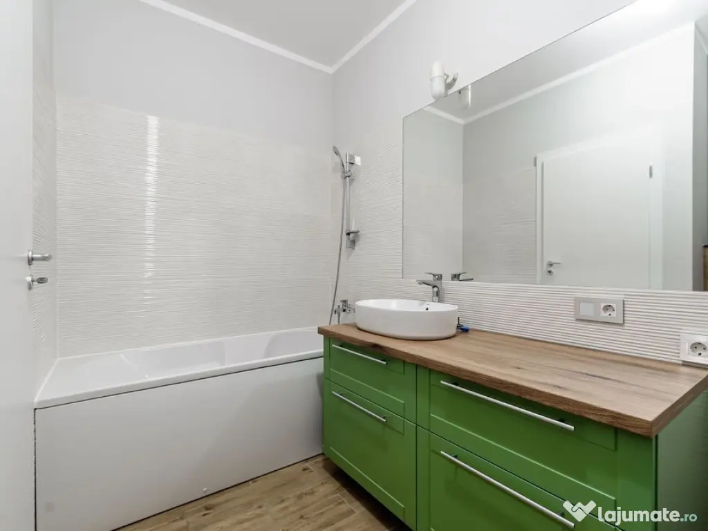 PROPRIETATE REZERVATA Apartament ARED spectaculos cu grad... 