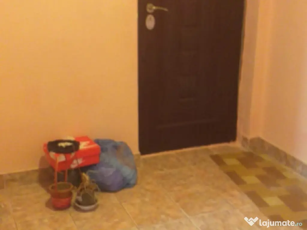 - Apartament 2 camere confort 1, Calea Galati. Suprafata 52m