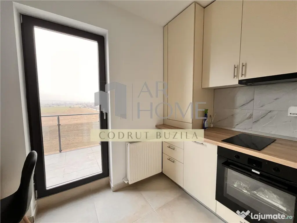 Garsoniera de lux, parcare privata, zona Cartier Albert 