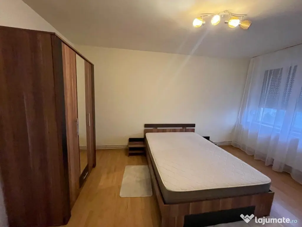 Apartament 2 camere zona Calea Romanilor 