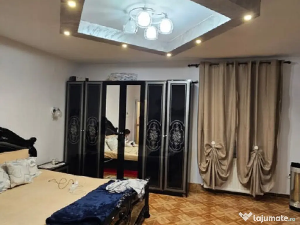 Zona AFI Palace casa 2007 parter 3 cam.-109000 euro 