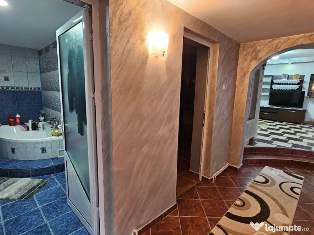 Zona AFI Palace casa 2007 parter 3 cam.-109000 euro 