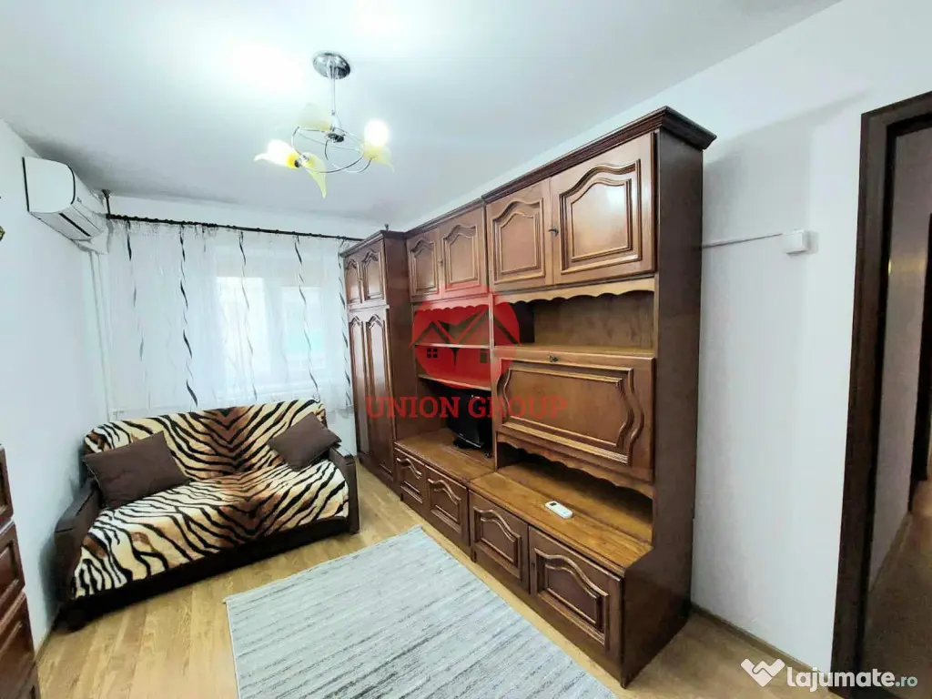 Apartament 3 Camere, Decomandat, Casa de Cultura