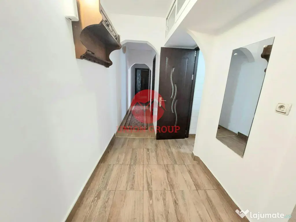 Apartament 3 Camere, Decomandat, Casa de Cultura