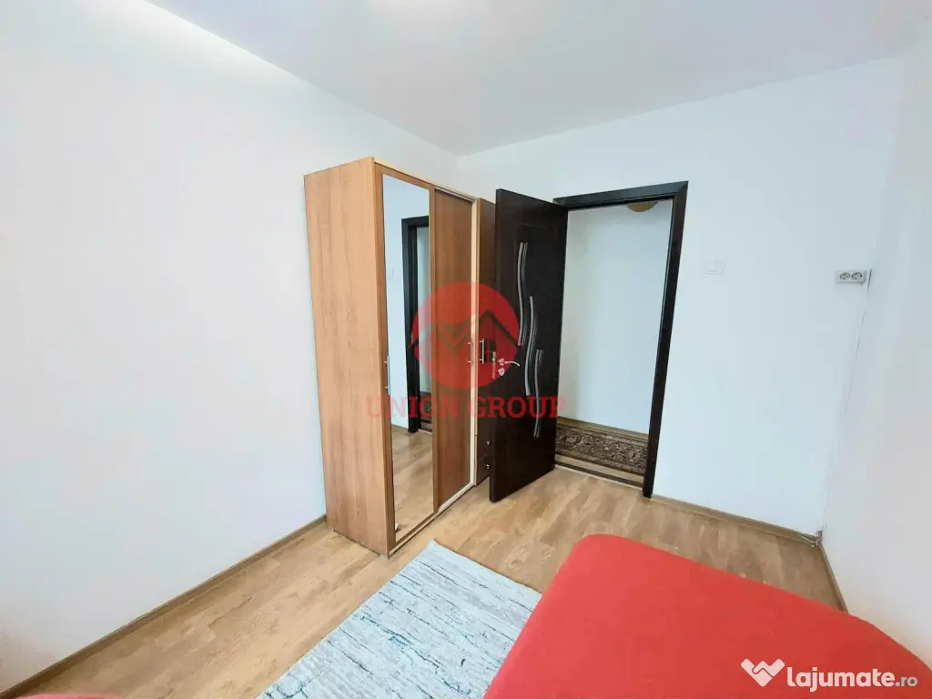 Apartament 3 Camere, Decomandat, Casa de Cultura