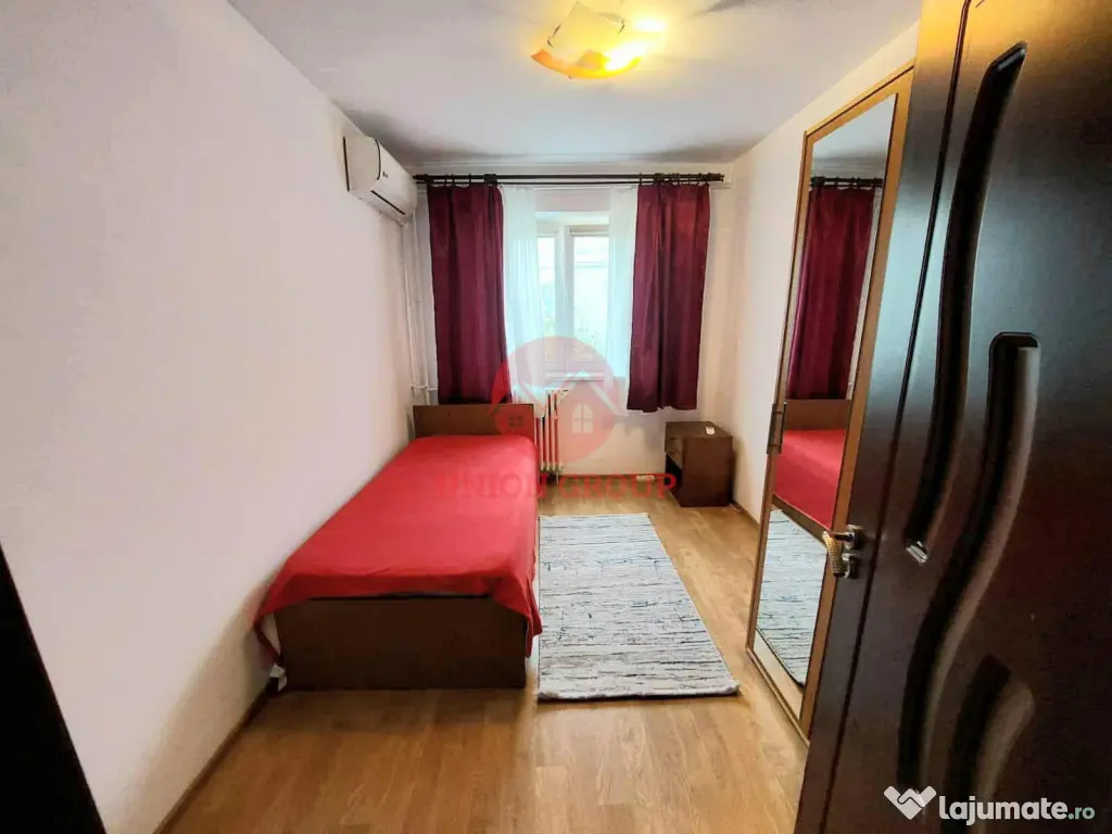 Apartament 3 Camere, Decomandat, Casa de Cultura