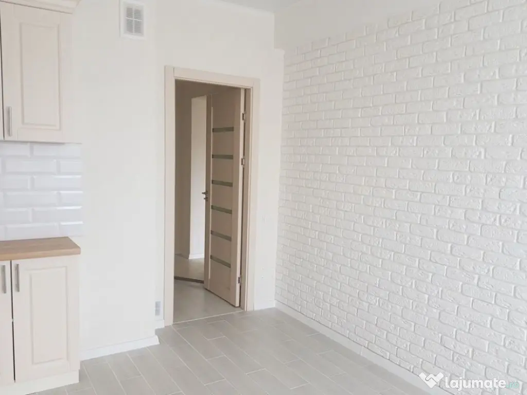 Garsoniera in zona UNIRII 