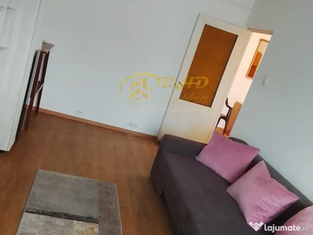 Apartament 2 camere decomandat in Podul de Fier