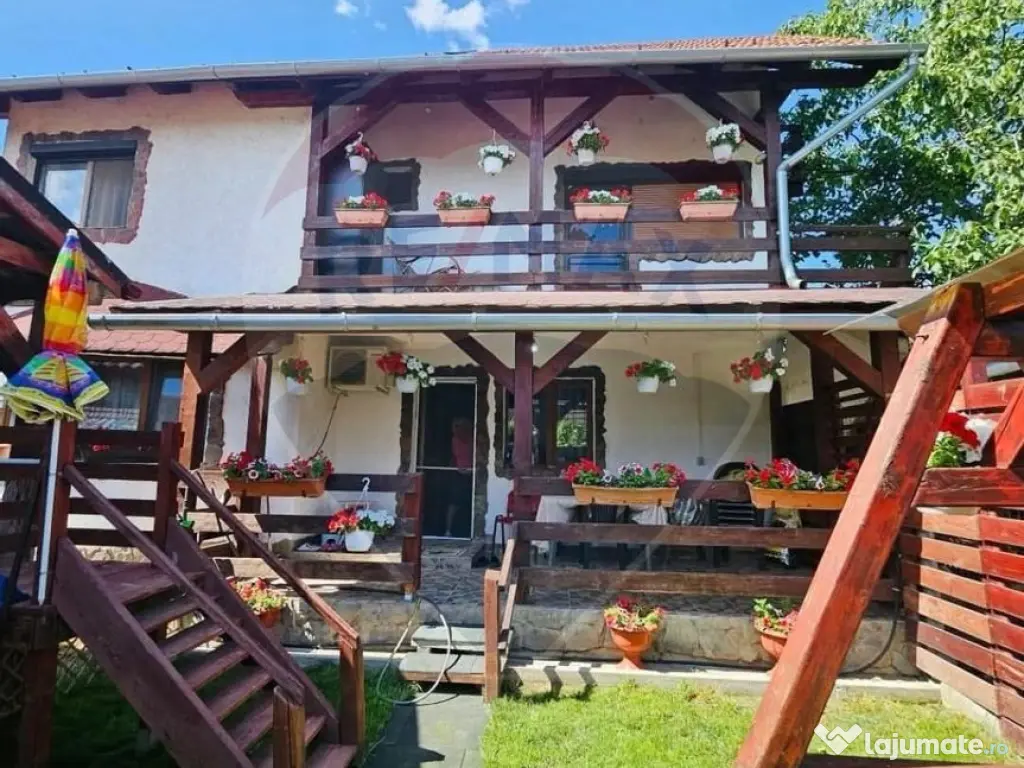 Casă 6 camere si curte, zona Metro Oradea, de vanzare 