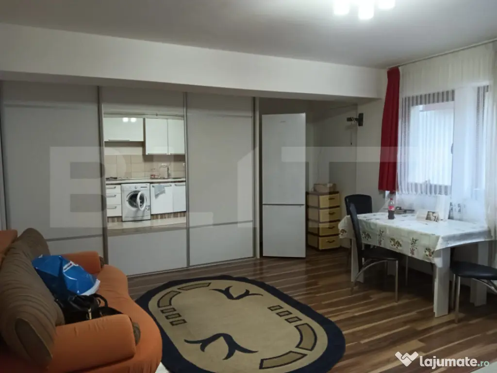 Apartament 2 camere, 45 mp, parcare inclusa, intermediar, zo