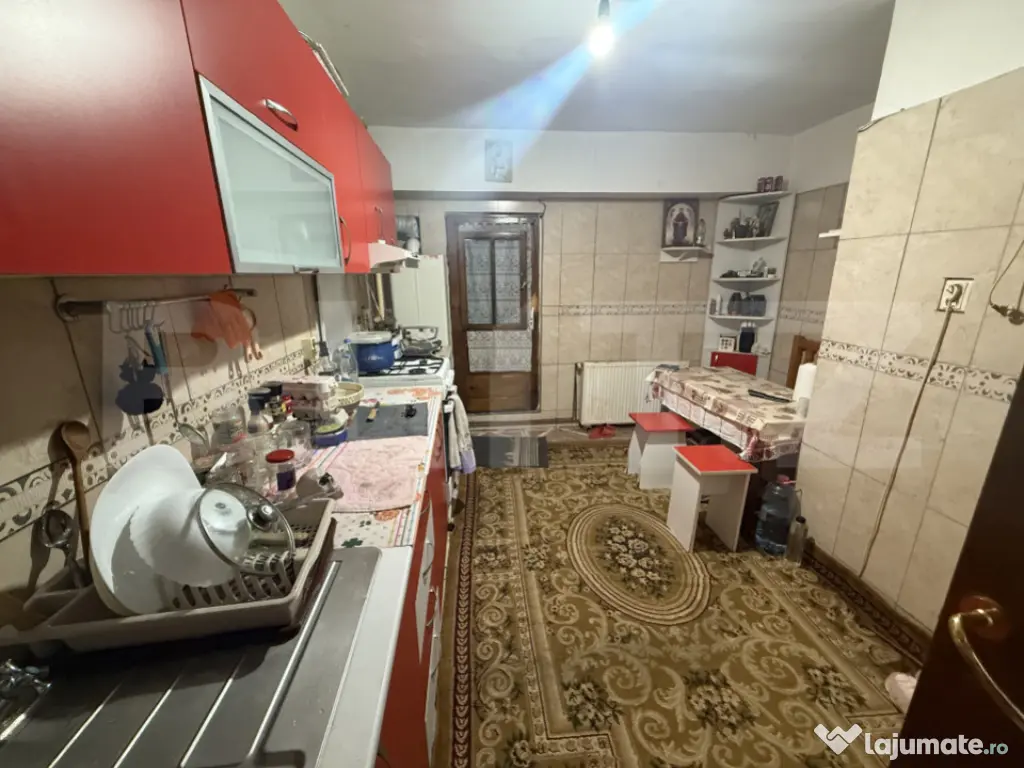 Apartament 3 camere, 70 mp, zona Micro 11