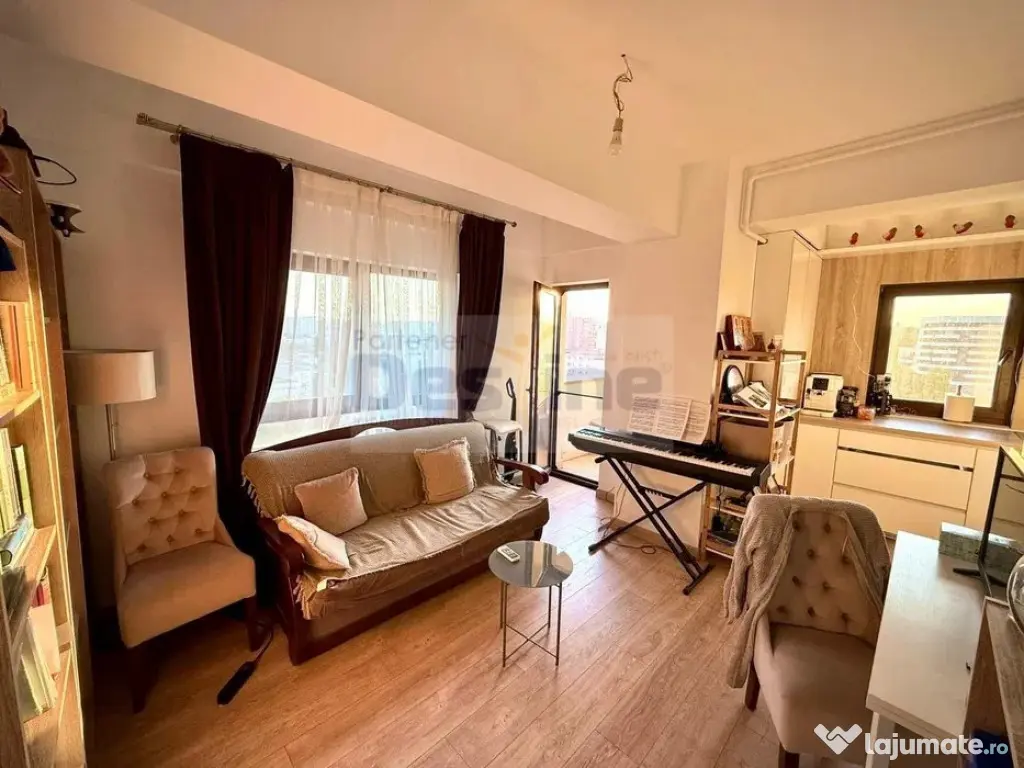 Apartament 2 camere Semidecomandat, Etaj 7, Parcare inclusa