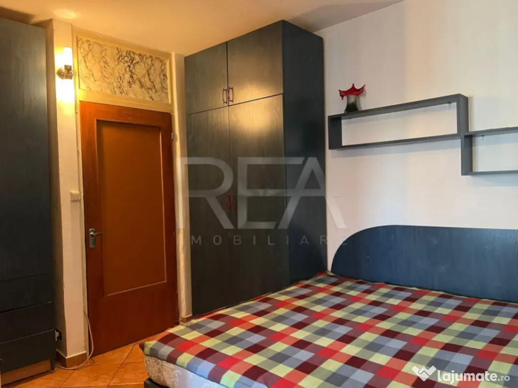 Garsoniera la intersectia Mihalache cu Averescu 