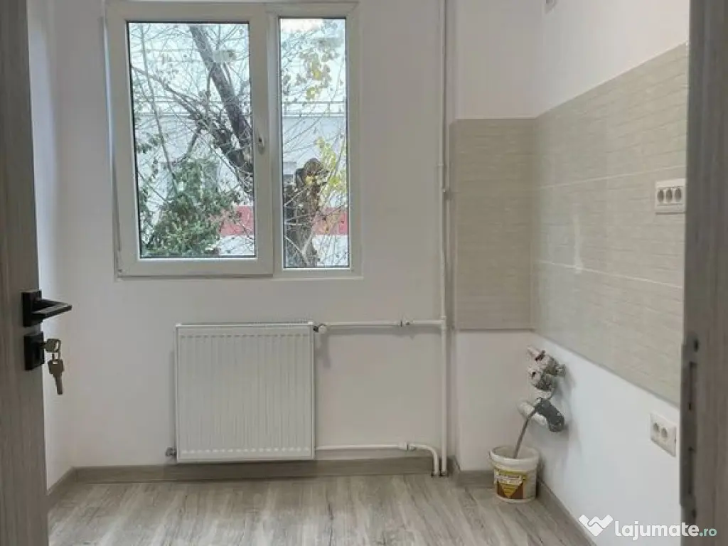 Apartament 3 camere-72mp renovat metrou Aparatorii Patriei 