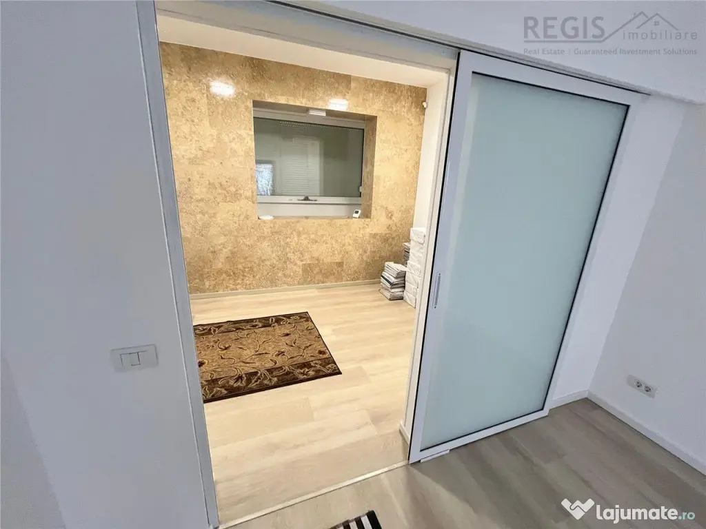 APARTAMENT 3 CAMERE RENOVAT, CENTRU CIVIC