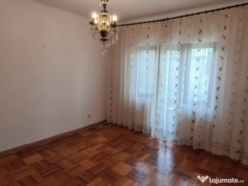 4 camere - Armeneasca - locuinta/birouri 