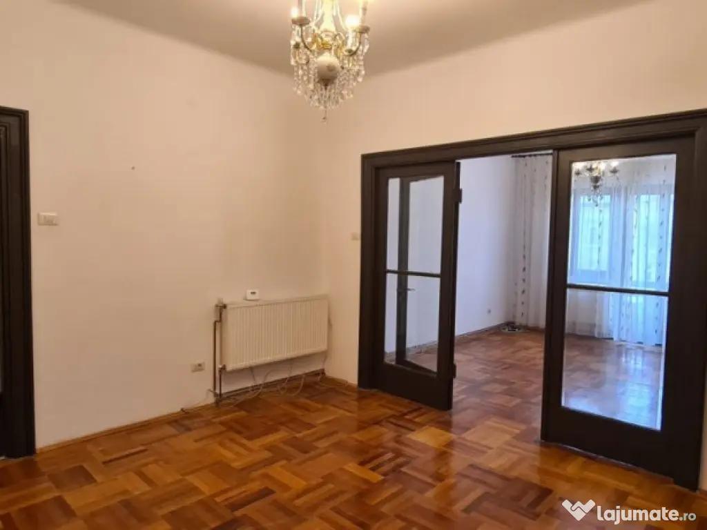 4 camere - Armeneasca - locuinta/birouri 