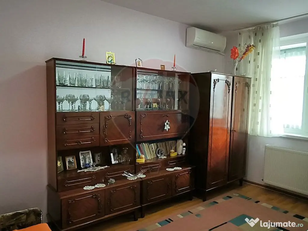 Apartament 3 camere decomandate – zonă excelentă, car... 