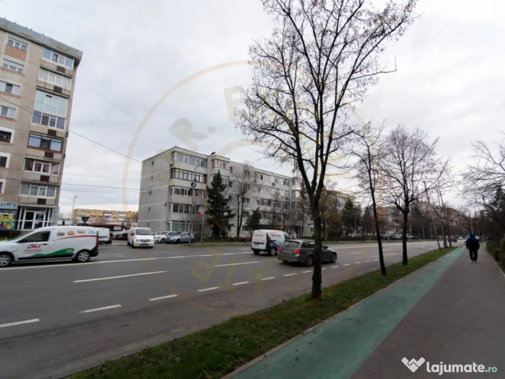 Apartament 3 camere Prundu - decomandat 