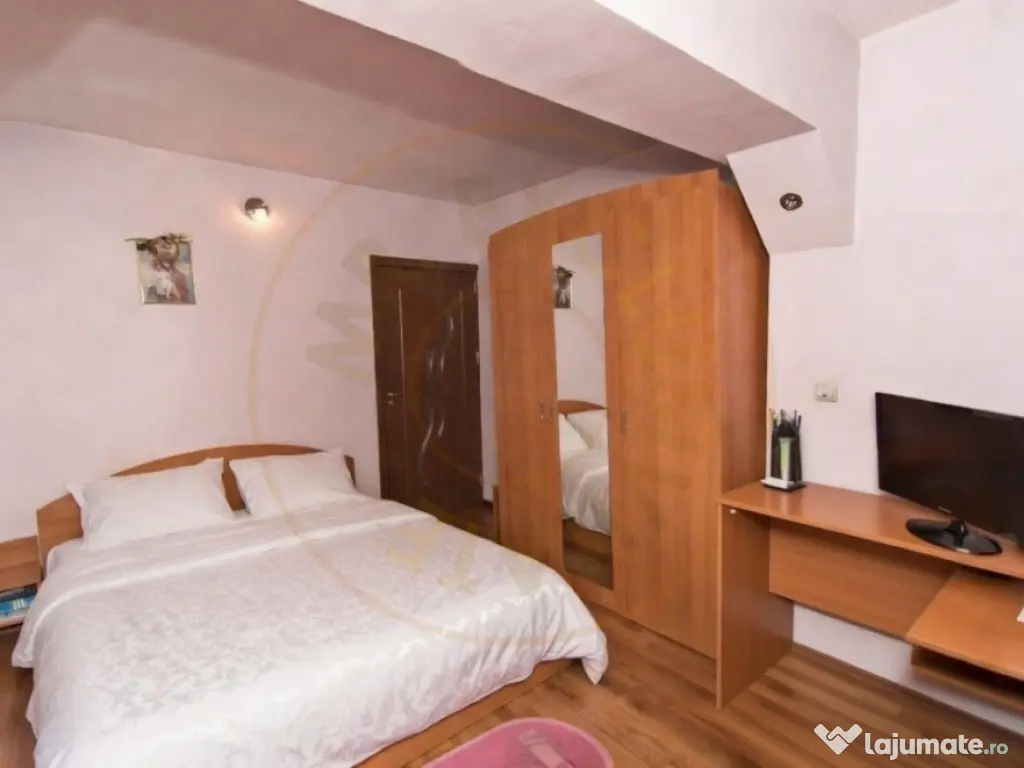 Apartament 2 camere Prundu - decomandat 