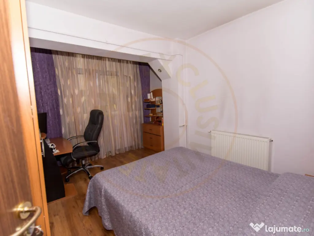 Apartament 3 camere Prundu - decomandat 