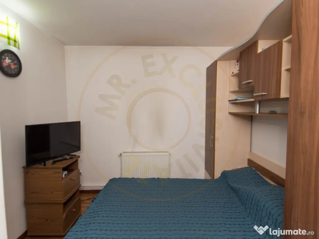 Apartament 3 camere Prundu - decomandat 