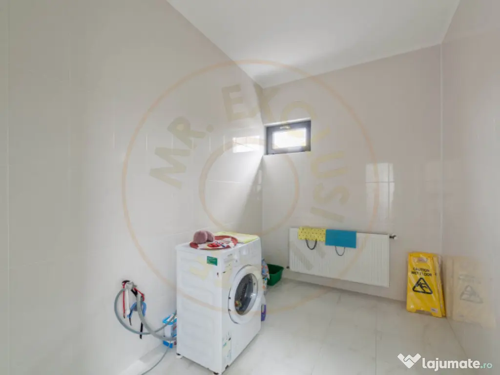 Clădire industrială / comercială – 320 mp utili | Tere 