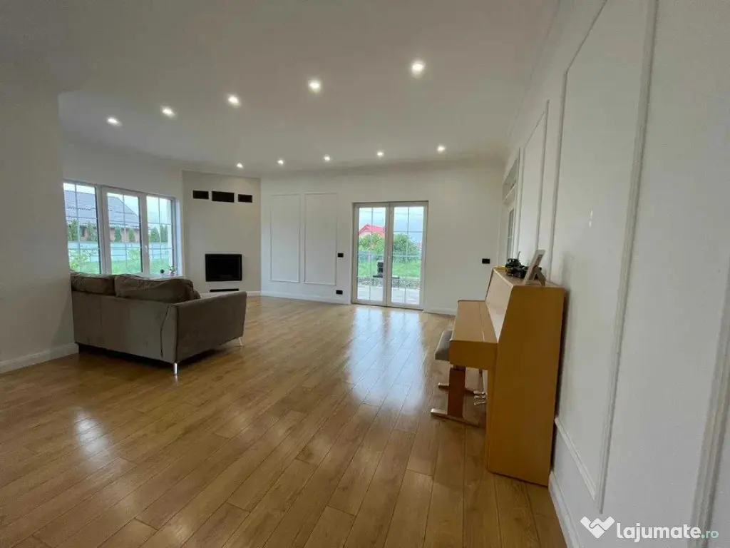 Casa Pe Parter Zona Burdujeni