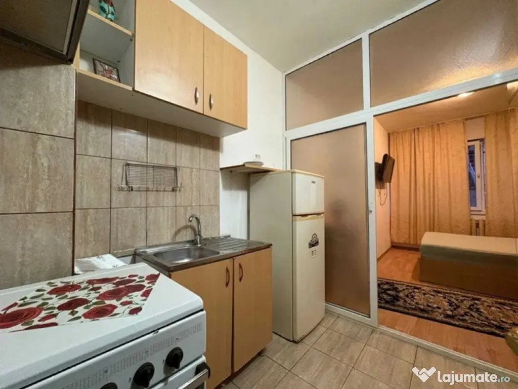 Garsoniera de vanzare zona CET, MOBILATA UTILATA 