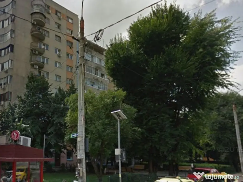 Spatiu stradal Sincai 