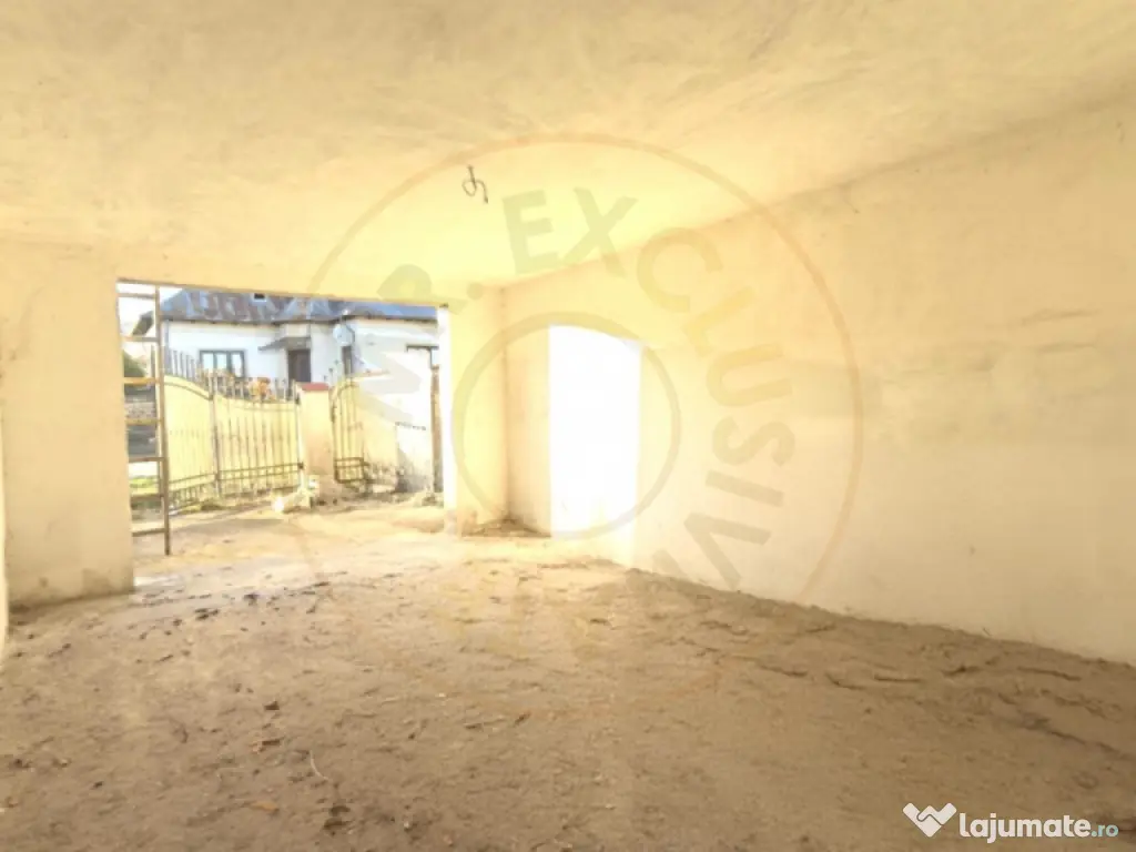 Casa generoasa cu teren de 1186 mp intravilan-Retevoiesti -P 