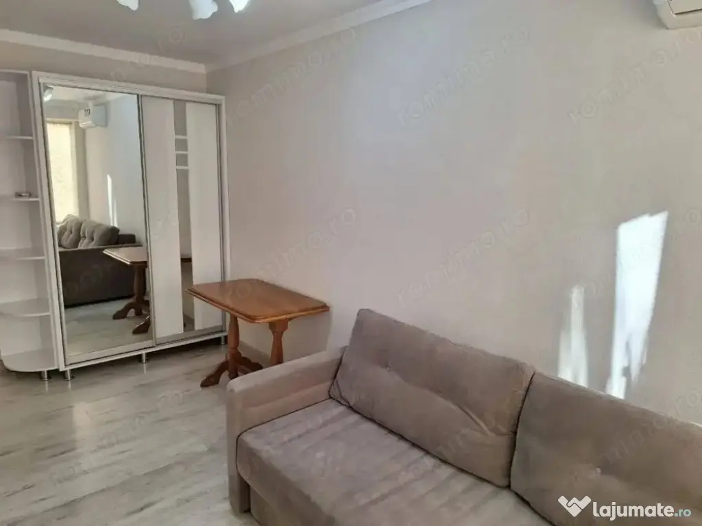 Garsoniera in zona 1 Decembrie 1918 