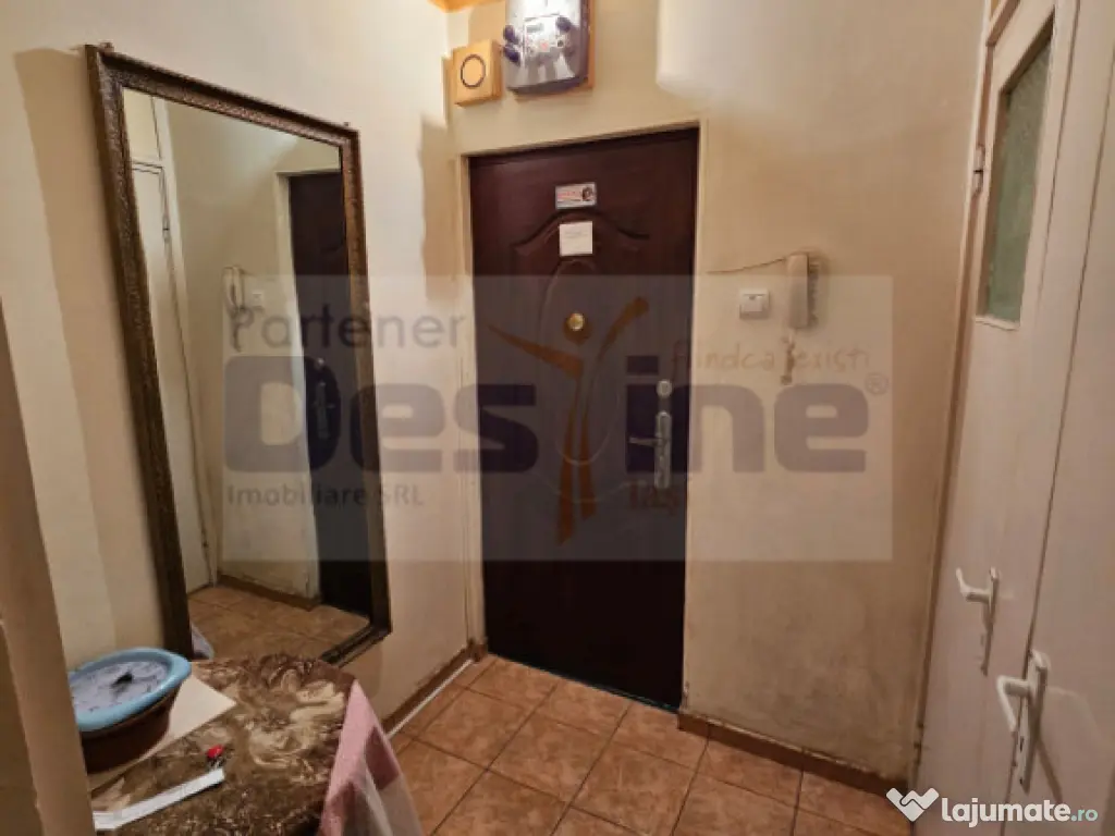 Apartament 2 camere Semidecomandat, 52 mp, etaj 1 - Podu Ros