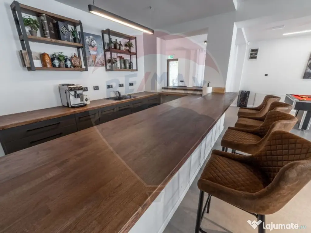 Vanzare 2 Cabane Lux Muntele Baisorii, Afacere la cheie, ...